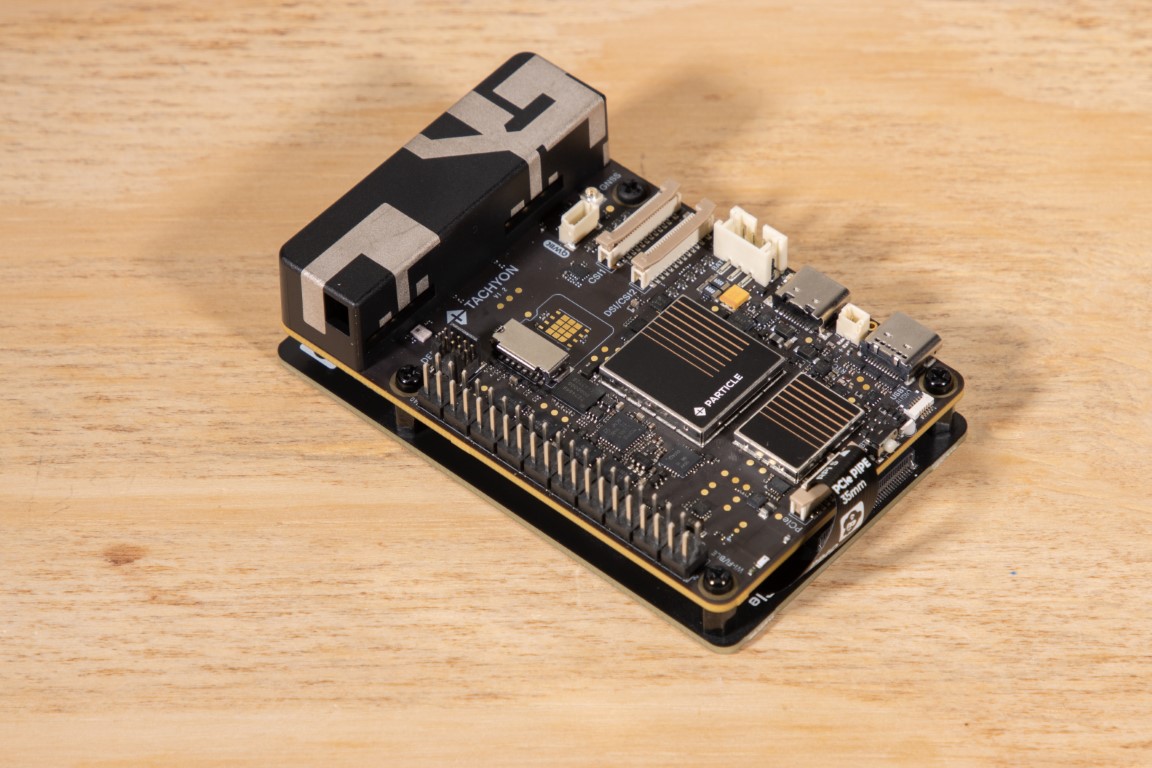 Tachyon PCIe HAT assembly